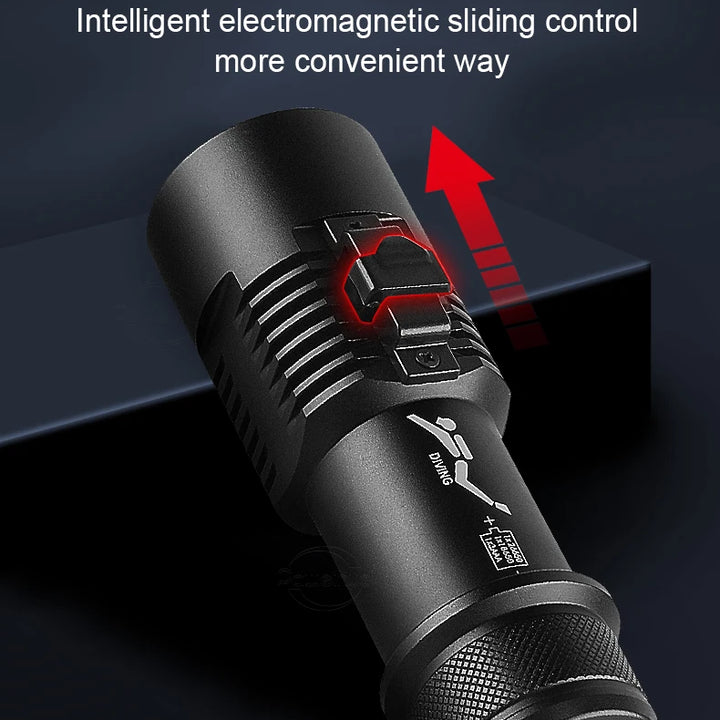 Diving flashlight charging strong light XHP70 focus long flashlight plastic waterproof submersible lighting at night submersible