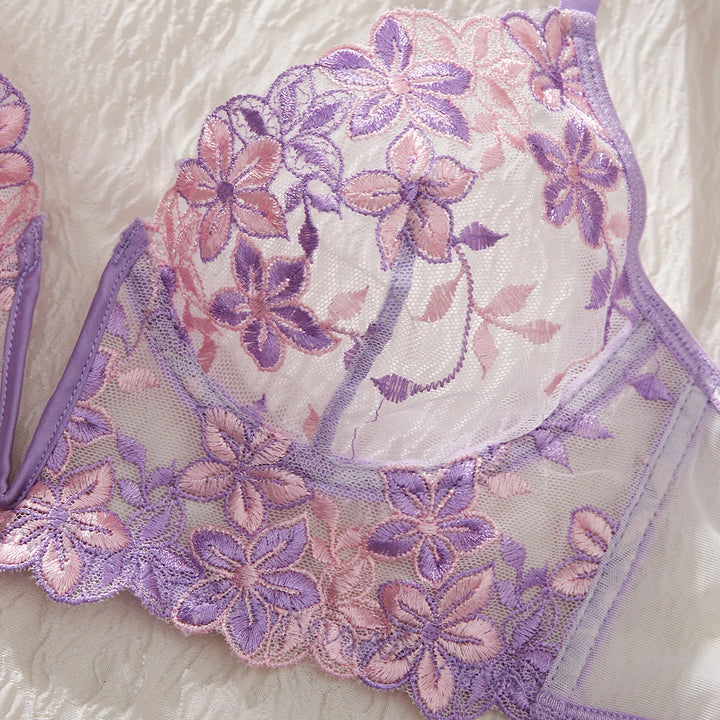 The temptation of Valentine's Eve light purple Danube group ladies sexy lingerie bra women's suit