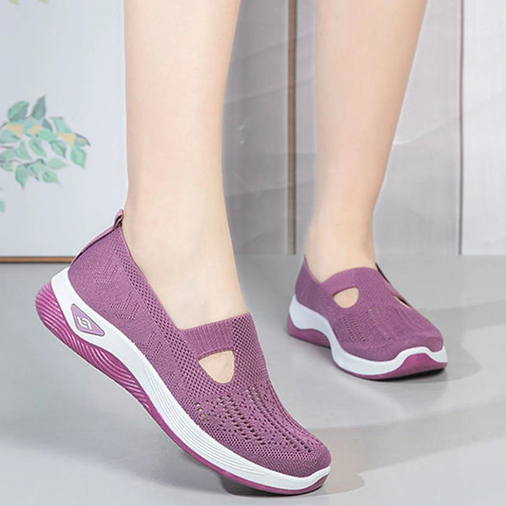 Woman Leisure Work Sneakers Round Head Casual Shoes Suitable for Camping Indoor Walking