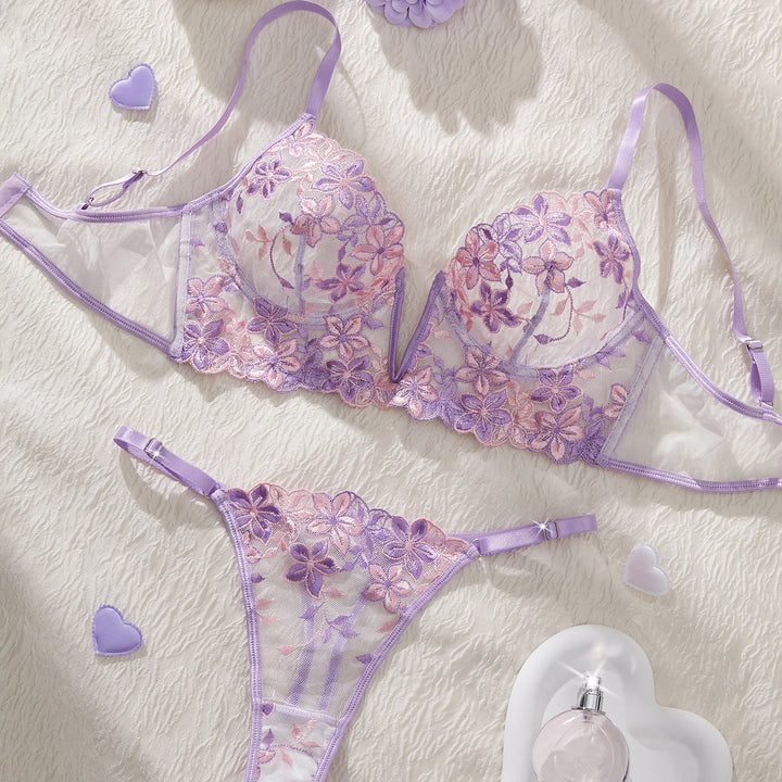 The temptation of Valentine's Eve light purple Danube group ladies sexy lingerie bra women's suit