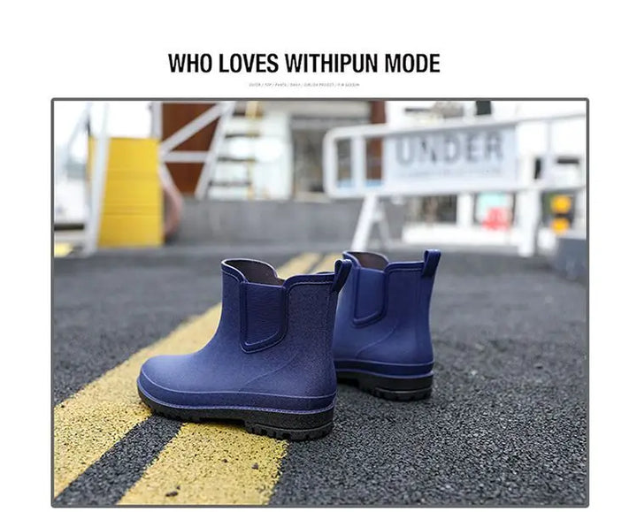 New ，outdoor ，rain boots men's fashionable waterproof shoes men's waterproof boots thick-soled fishing rubber shoes four seasons
