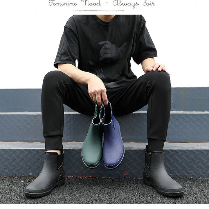 New ，outdoor ，rain boots men's fashionable waterproof shoes men's waterproof boots thick-soled fishing rubber shoes four seasons
