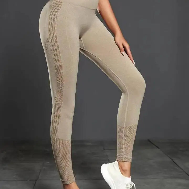 Women Seamless Solid Leggings Knit Slim Leggings High Waist Hip Liftting Fashion Elastic Fitness Yoga Tights Gym Workout Pants