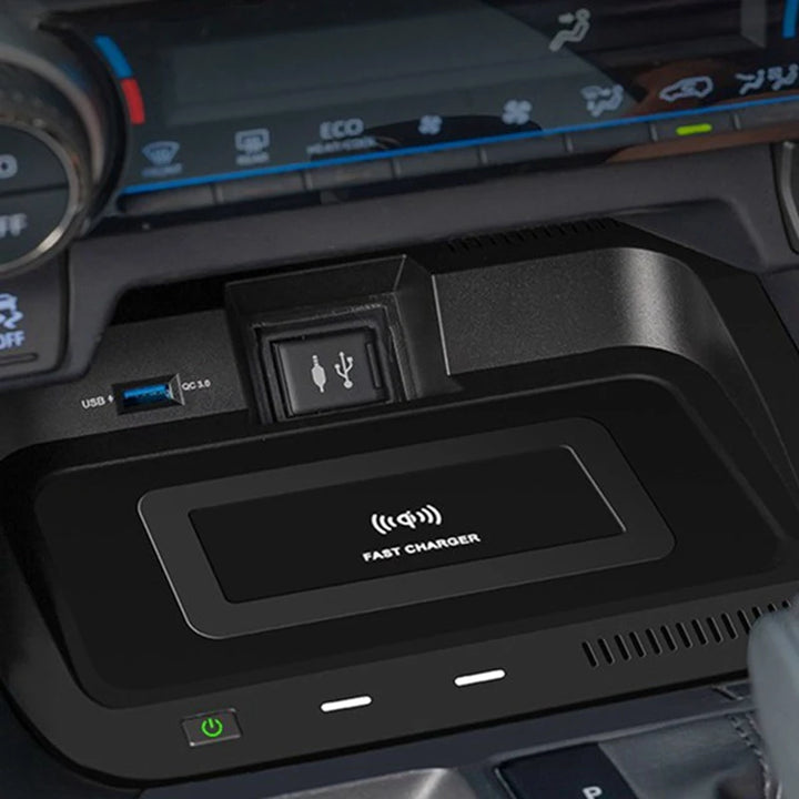 For -RAV4 RAV 4 2019 2020 Car Charger Panel Phone Holder Car Mobile Phone Wireless Charger