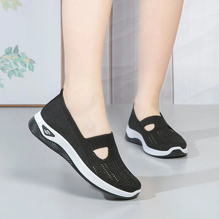 Woman Leisure Work Sneakers Round Head Casual Shoes Suitable for Camping Indoor Walking