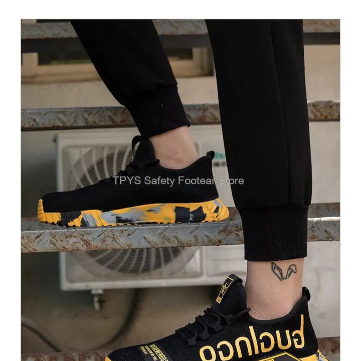 Lightweight Steel Toe Safety Shoes Men Anti-puncture Work Shoes Men Breathable Industrial Shoes Indestructible Work Safety Boots