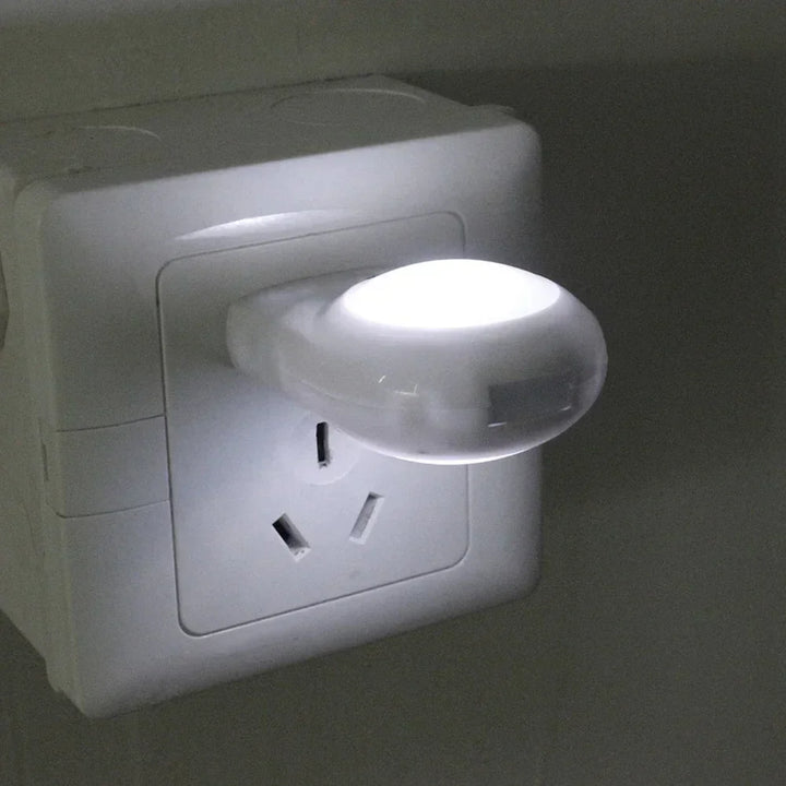 Led Light Switch Socket Snail Night Light Sensor Control Light Mini Auto Night Lamp Wall Lamp for Baby Kids Bedroom EU Plug