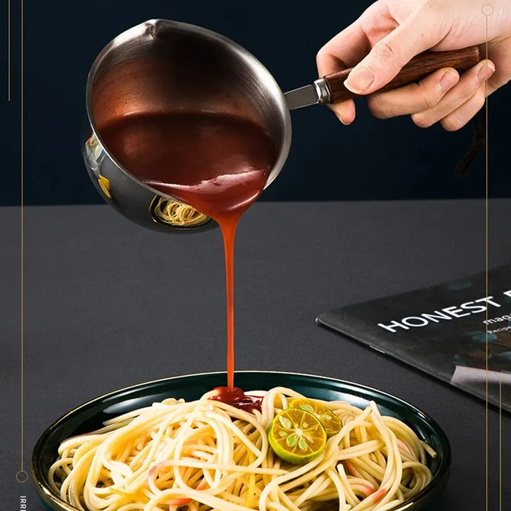 Stainless Steel Oil Pot with Wooden Handle 120ml/200ml Spilled Mini Soup Milk Pot Scalding-proof Kitchen Tool Cook Accessories