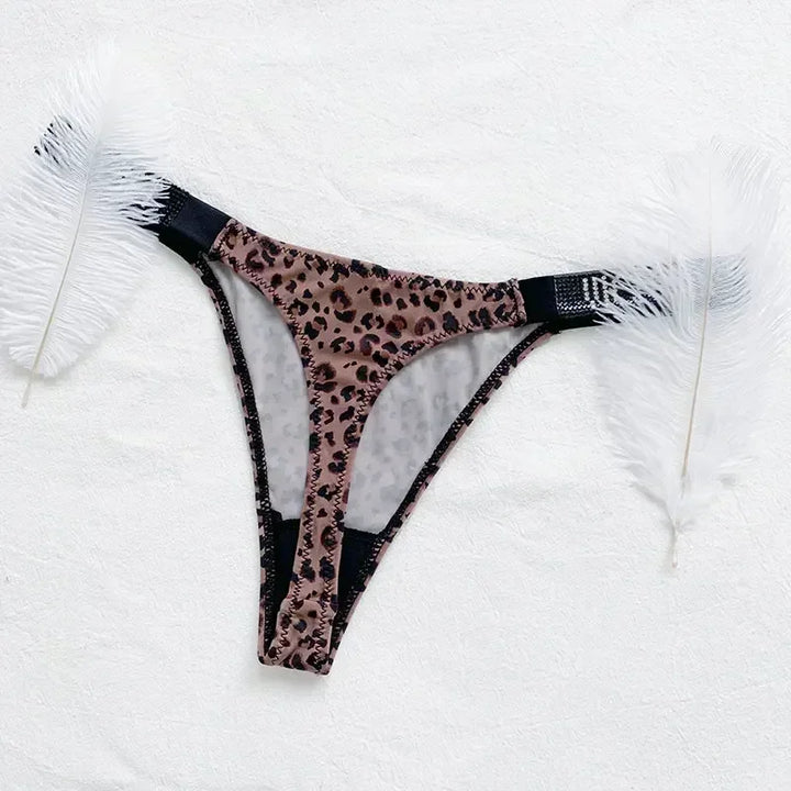 2025New Women'S Underwear, Smooth Low-Waisted Sexy Women'S Thong, Attractive, Breathable, Shiny, Sexy And Comfortable In One