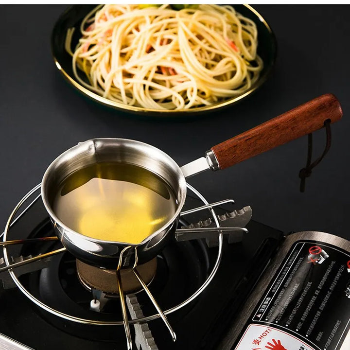 Stainless Steel Oil Pot with Wooden Handle 120ml/200ml Spilled Mini Soup Milk Pot Scalding-proof Kitchen Tool Cook Accessories