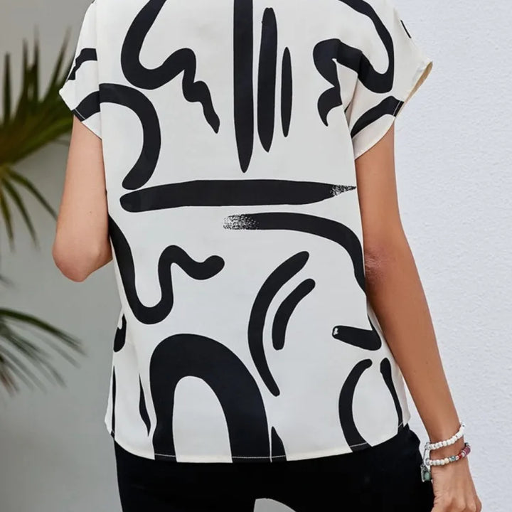 Women Summer Style Blouse Shirts Lady Casual Batwing Sleeve V-Neck Printed Blouse Tops