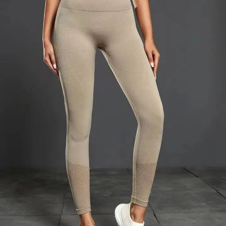 Women Seamless Solid Leggings Knit Slim Leggings High Waist Hip Liftting Fashion Elastic Fitness Yoga Tights Gym Workout Pants