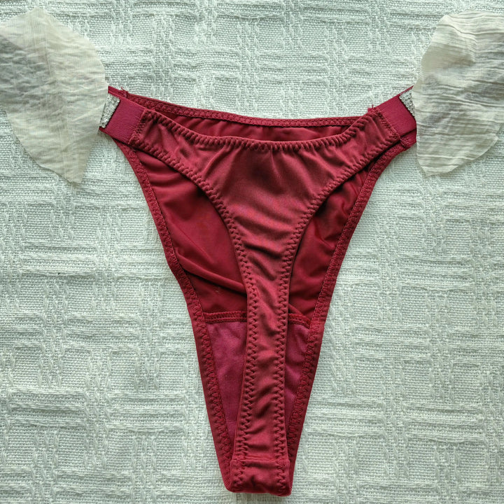 2025New Women'S Underwear, Smooth Low-Waisted Sexy Women'S Thong, Attractive, Breathable, Shiny, Sexy And Comfortable In One