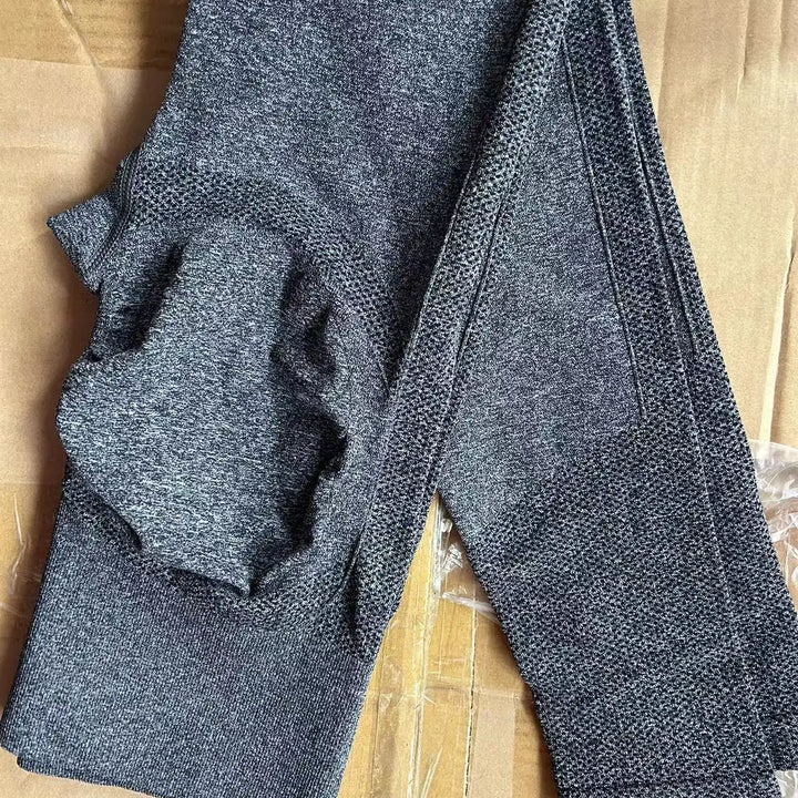 Women Seamless Solid Leggings Knit Slim Leggings High Waist Hip Liftting Fashion Elastic Fitness Yoga Tights Gym Workout Pants